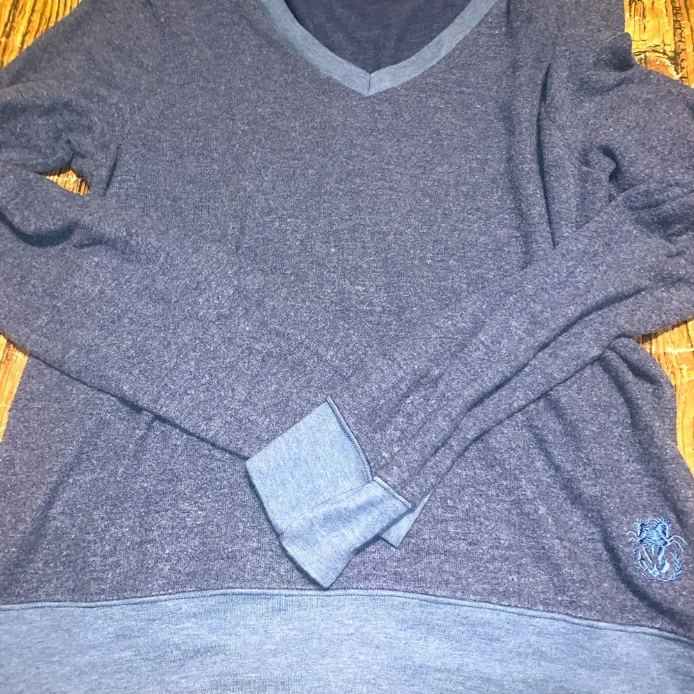 Wildfox v neck blue-gray baggy beach jumper S - Picture 2 of 3